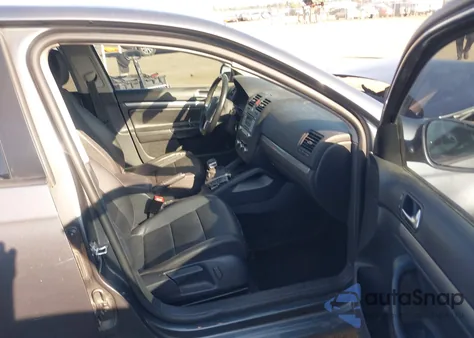 2010 Volkswagen Jetta Limited Edition из США, поврежденный, VIN 3VWRZ7AJ4AM138455